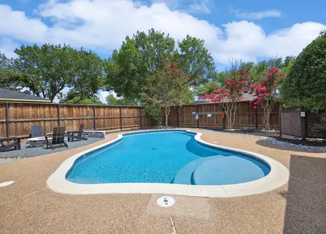 Property at 800 High Meadow Dr, Allen, TX, 75002, 4 beds, 2 baths, [object Object]