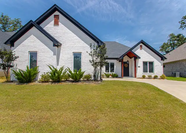 Property at 2420 Hurricane Gardens Dr, Bryant, AR, 72019, 4 beds, 2 baths, [object Object]