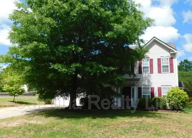Property at 7905 Shiny Meadow Ln, Charlotte, NC, 28215, 3 beds, 2.5 baths, [object Object]