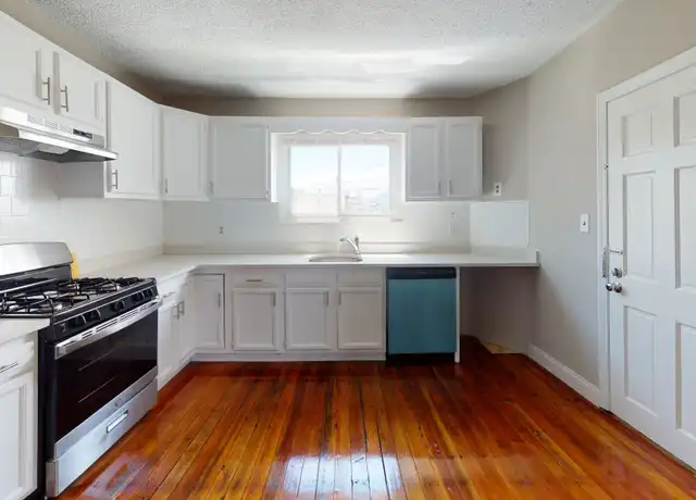 Property at 280 McGrath Hwy Unit 2, Somerville, MA, 02143, 3 beds, 1 bath, [object Object]