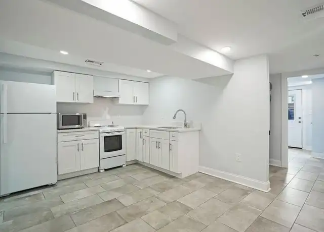 Property at 2630 4th St NE Unit B, Washington, DC, 20002, 2 beds, 1 bath, [object Object]