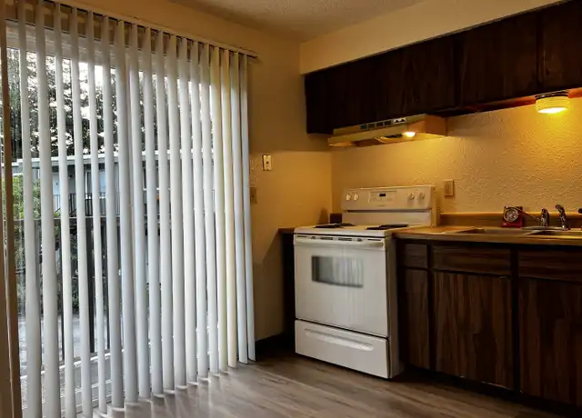 Property at 780 D St Unit B, Arcata, CA, 95521, 2 beds, 1 bath, [object Object]