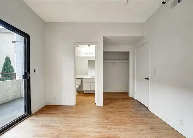 Property at 730 W 4th St #311, Long Beach, CA, 90802, 1 bed, 2 baths, [object Object]
