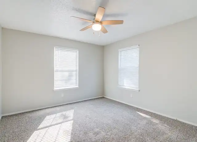Property at Jefferson Park - 1220 Missouri Ct, Liberty, MO, 64068, 1-2 bed, 1 bath, [object Object]