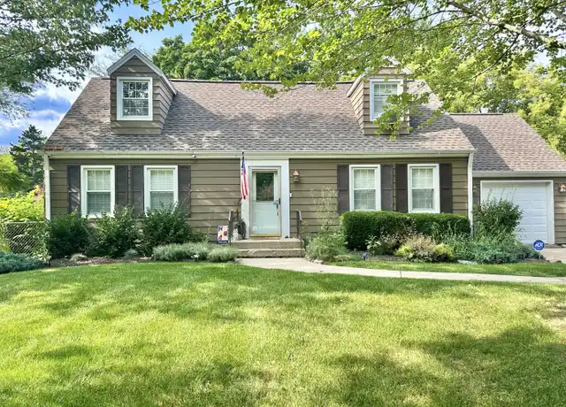Property at 3712 Pinecrest Rd, Rockford, IL, 61107, 4 beds, 2 baths, [object Object]