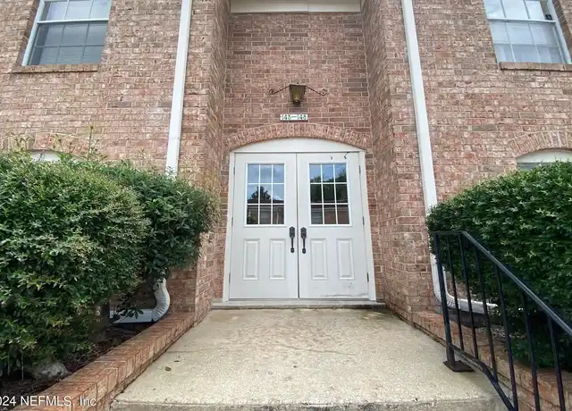 Property at 5201, Jacksonville, FL, 32207, 2 beds, 2 baths, [object Object]