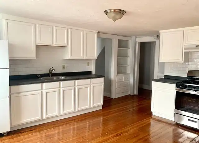 Property at 136 Wrentham St Unit 2, Boston, MA, 02124, 3 beds, 1 bath, [object Object]