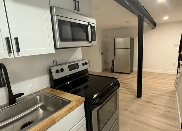 Property at 1212 18th St NE Unit B, Washington, DC, 20002, 1 bed, 1 bath, [object Object]