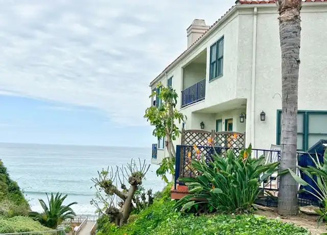 Property at 258 W Escalones Unit 6R, San Clemente, CA, 92672, 2 beds, 2.5 baths, [object Object]