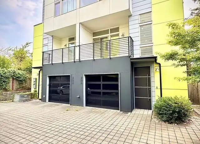 Property at 206 14th Ave, Seattle, WA, 98122, 3 beds, 2.5 baths, [object Object]