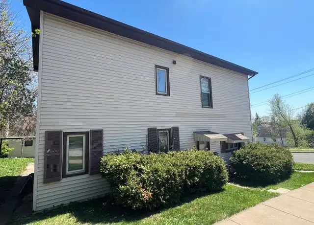 Property at 732 N 23rd Ave W, Duluth, MN, 55806, 2 beds, 1 bath, [object Object]