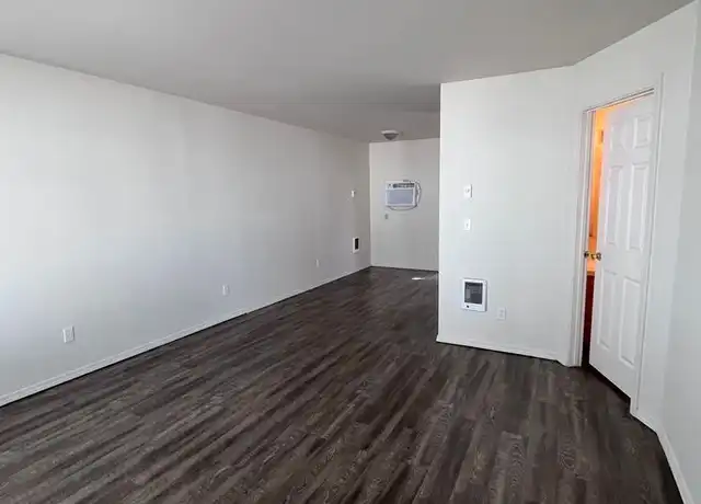 Property at 1103 Browne Ave Unit 2, Yakima, WA, 98902, 2 beds, 1.5 baths, [object Object]