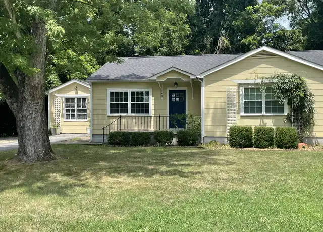 Property at 103 8th Ave SE Unit A, Winchester, TN, 37398, 2 beds, 2 baths, [object Object]