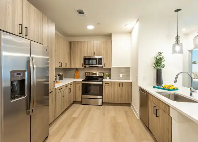 Property at 8 Jagged Ridge Dr Unit CPTG2, Spring, TX, 77389, 2 beds, 2 baths, [object Object]