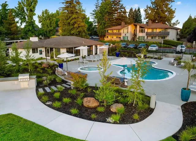 Photo of 425 Cirby Way, Roseville, CA 95678