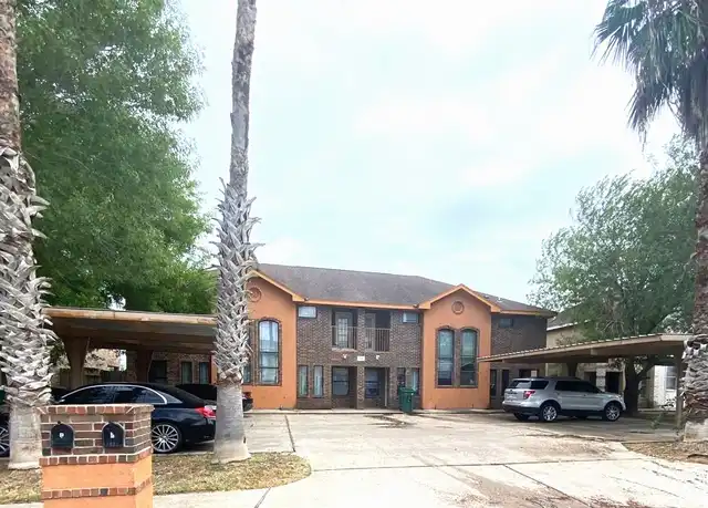 Property at 1206 W Fig Ave Unit 2, Pharr, TX, 78577, 2 beds, 2.5 baths, [object Object]