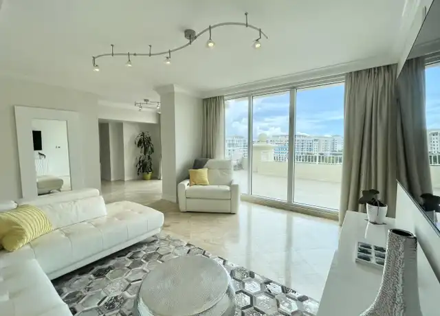Property at 99 SE Mizner Blvd #29, Boca Raton, FL, 33432, 3 beds, 3.5 baths, [object Object]
