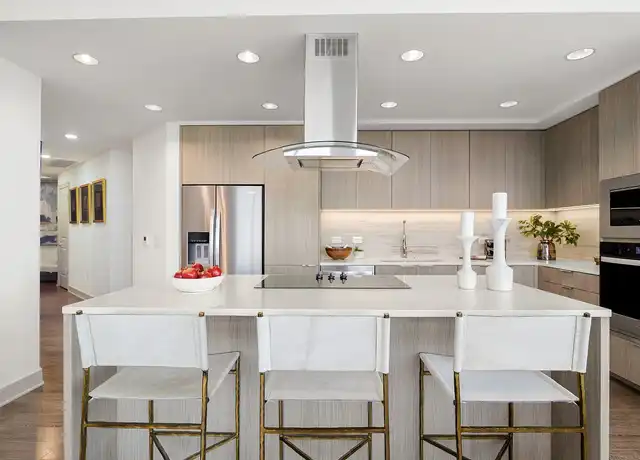 Property at Hanover Preston Hollow - 6255 W Northwest Hwy, Dallas, TX, 75225, 1-3 bed, 1-3.5 bath, [object Object]