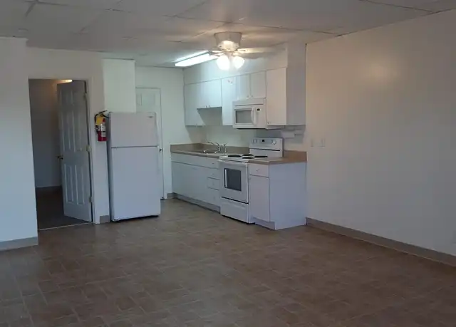 Property at 819 Lincoln Way Unit 6, Ames, IA, 50010, 1 bed, 1 bath, [object Object]