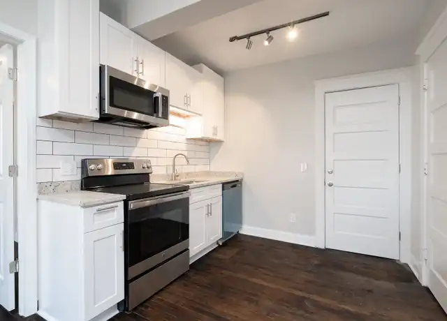 Property at 3400 University Ave SE Unit 203, Minneapolis, MN, 55414, 1 bed, 1 bath, [object Object]