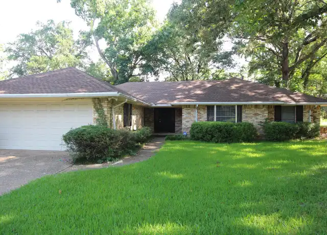 Property at 805 Top Hill Dr, Tyler, TX, 75703, 3 beds, 2 baths, [object Object]
