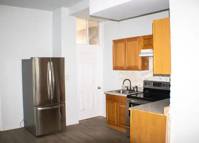 Property at 112 W Coal St, Shenandoah, PA, 17976, 3 beds, 1 bath, [object Object]