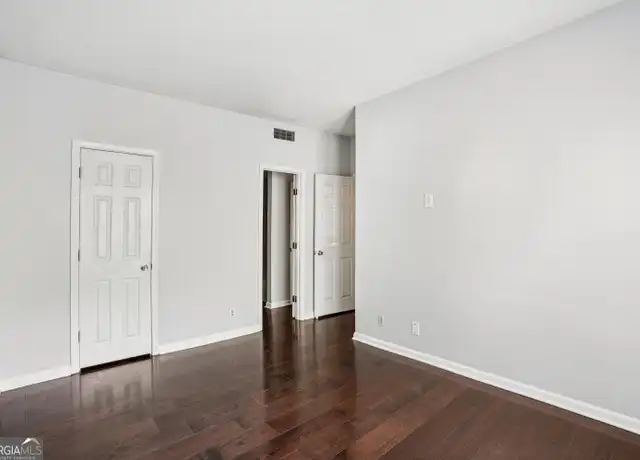 Property at 709 Ivy Green Ln SE, Marietta, GA, 30067, 2 beds, 2 baths, [object Object]