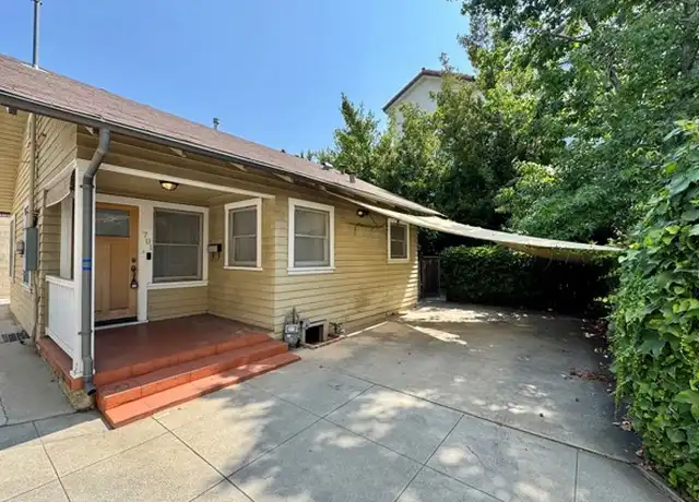 Property at 701 Mira Monte Pl, Pasadena, CA, 91101, 1 bed, 1 bath, [object Object]