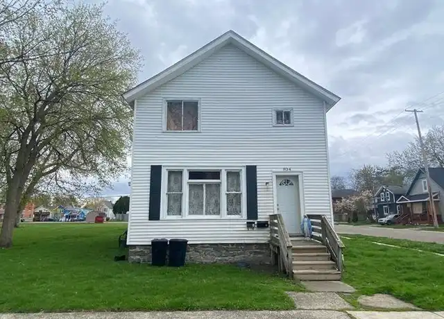 Property at 834 Pine St Unit 1, Port Huron, MI, 48060, 2 beds, 1 bath, [object Object]