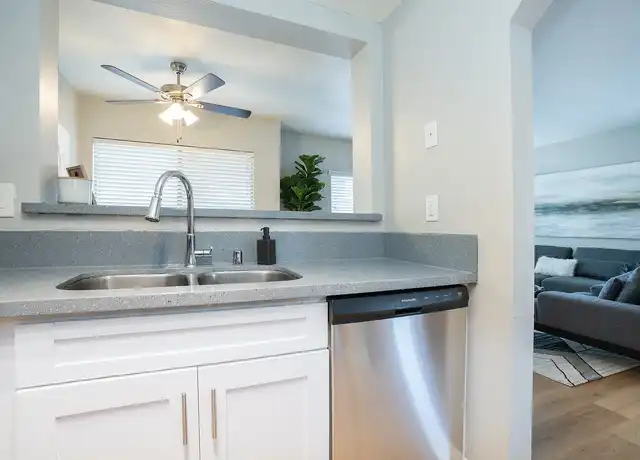 Property at Mansfield Terrace Apartments - 1318 N Mansfield Ave, Los Angeles, CA, 90028, 1 bed, 1 bath, [object Object]