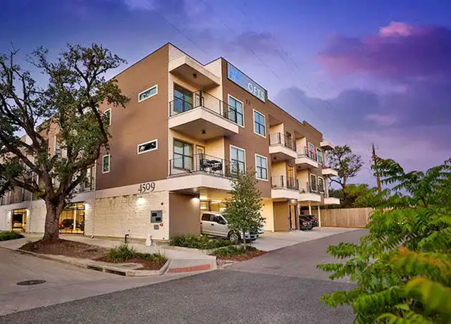 Property at 4509 Mount Vernon St, Houston, TX, 77006, 1 bed, 1 bath, [object Object]