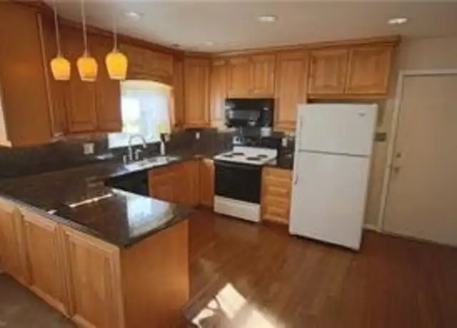 Property at 821 Gene Cres, Chesapeake, VA, 23320, 3 beds, 2 baths, [object Object]