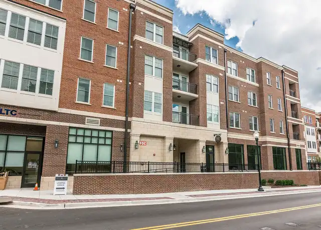 Property at The Residences at Harpeth Square - 159 1st Ave N, Franklin, TN, 37064, 1 bed, 1 bath, [object Object]
