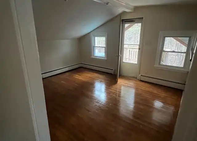 Property at 52 Smith Corner Rd Unit C, Newton, NH, 03858, 1 bed, 1 bath, [object Object]