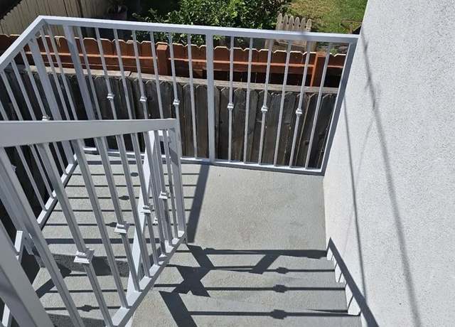 Photo of 9235 Otis St Unit B, South Gate, CA 90280
