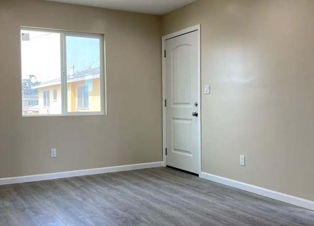 Photo of 9235 Otis St Unit B, South Gate, CA 90280