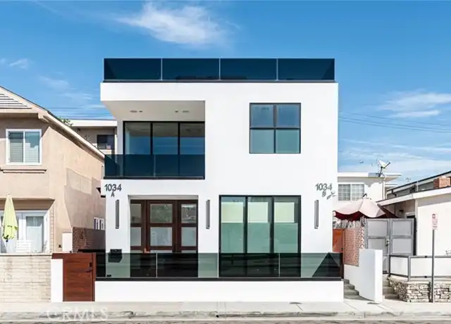 Property at 1034 W Balboa Blvd Unit B, Newport Beach, CA, 92661, 3 beds, 3.5 baths, [object Object]