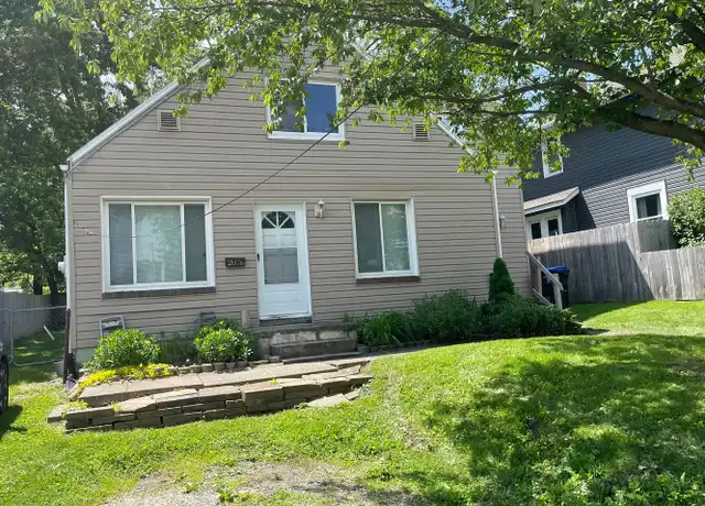 Property at 2876 Hudson Dr Unit A, Cuyahoga Falls, OH, 44221, 2 beds, 1 bath, [object Object]