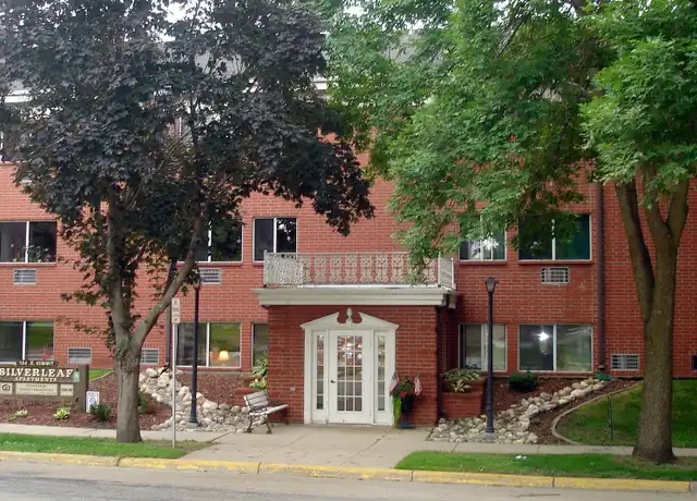Property at 124 E Summit Ave, Fergus Falls, MN, 56537, 1 bed, 1 bath, [object Object]