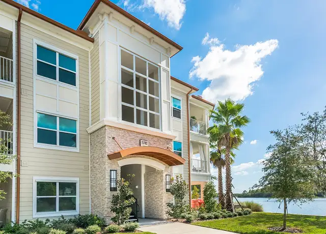 Photo of 11571 Fountainhead Dr, Tampa, FL 33626