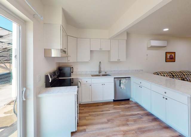 Photo of 6491 Horseshoe Bar Rd, Loomis, CA 95650