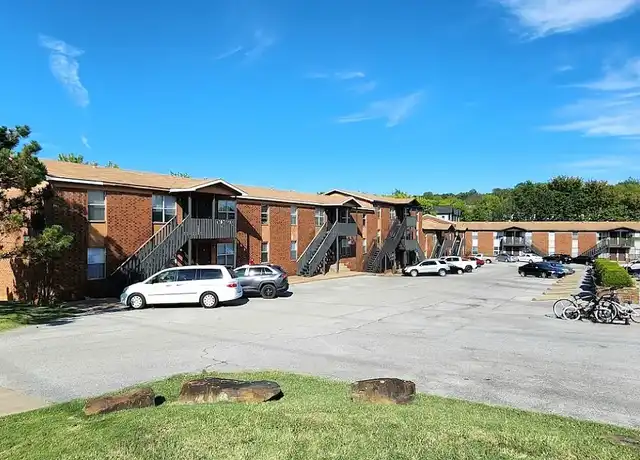 Property at Leverett Trails - 920 N Leverett Ave, Fayetteville, AR, 72701, 2 beds, 1 bath, [object Object]