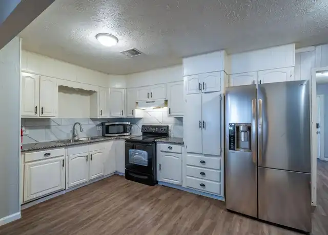 Property at 4113 Dawson Ln, Houston, TX, 77051, 1 bed, 1 bath, [object Object]