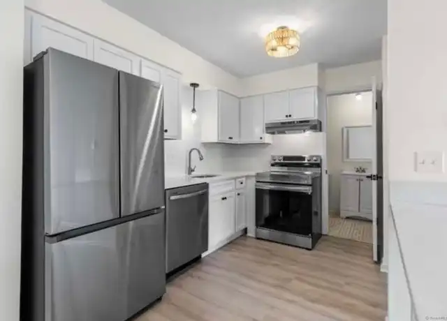 Property at 115 Short Beach Rd #212, Stratford, CT, 06615, 1 bed, 1 bath, [object Object]