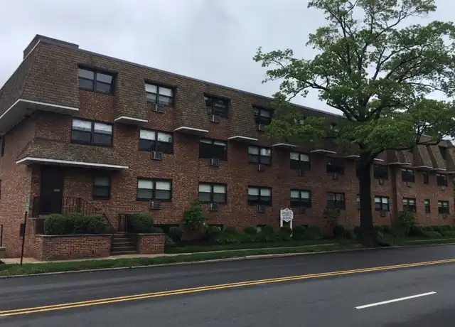 Property at 149 Main St Unit 2B, Millburn, NJ, 07041, 1 bed, 1 bath, [object Object]