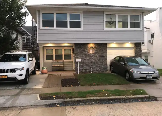 Property at 109 Mitchell Ave Unit 2nd floor, Long Beach, NY, 11561, 3 beds, 1 bath, [object Object]