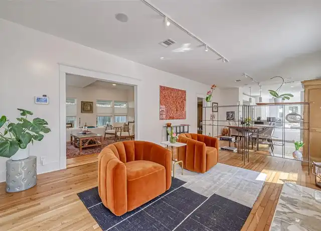 Property at 1619 Vassar St, Houston, TX, 77006, 4 beds, 2.5 baths, [object Object]