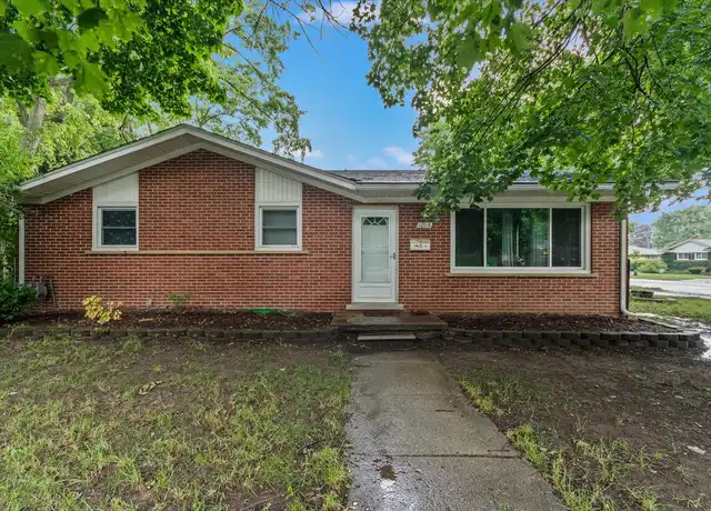 Property at 1015 N Maple Rd, Ann Arbor, MI, 48103, 3 beds, 1.5 baths, [object Object]