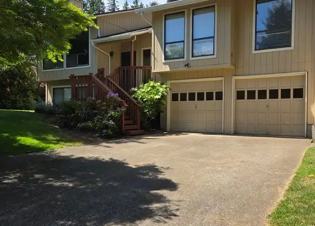 Property at 17285 SE Todd Ln, Gladstone, OR, 97027, 3 beds, 2.5 baths, [object Object]