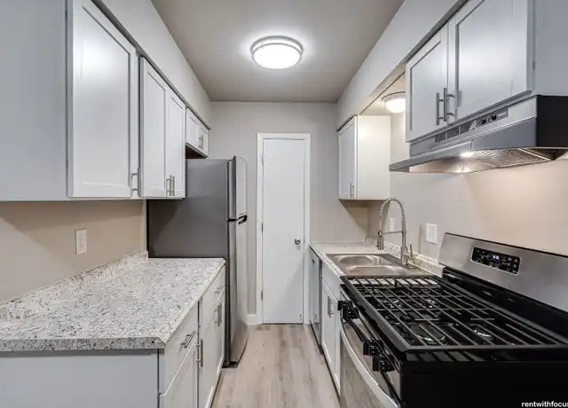 Property at 1510 Witzel Ave Unit 1510 7, Oshkosh, WI, 54902, 3 beds, 2 baths, [object Object]